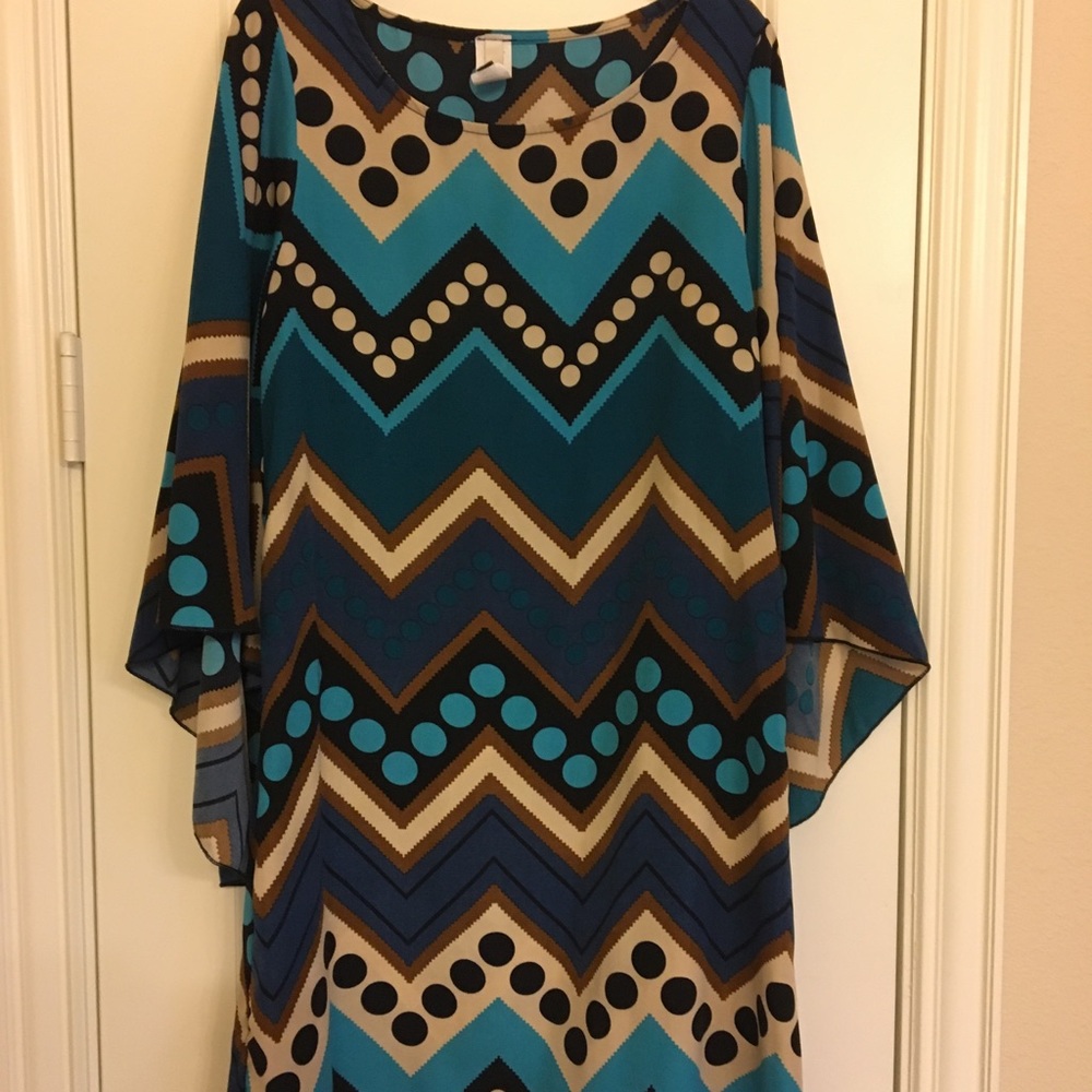 Tunic with Bell sleeves